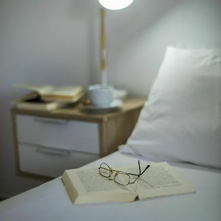 Apartment Oceanides *