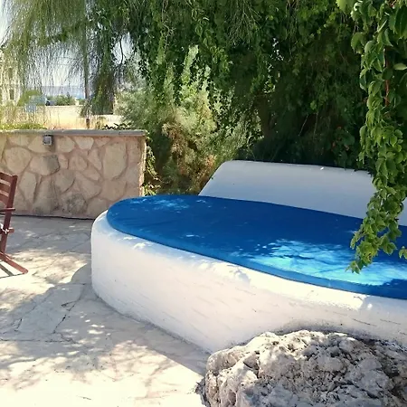 Oceanides Apartment